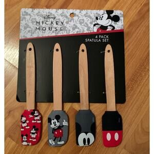 Disney Mickey Mouse‎ Spatulas